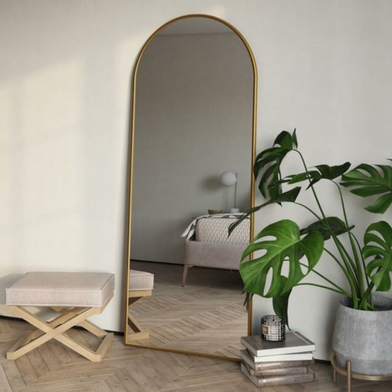 Arch full-length mirror