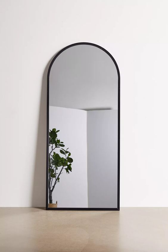 Arch full-length mirror